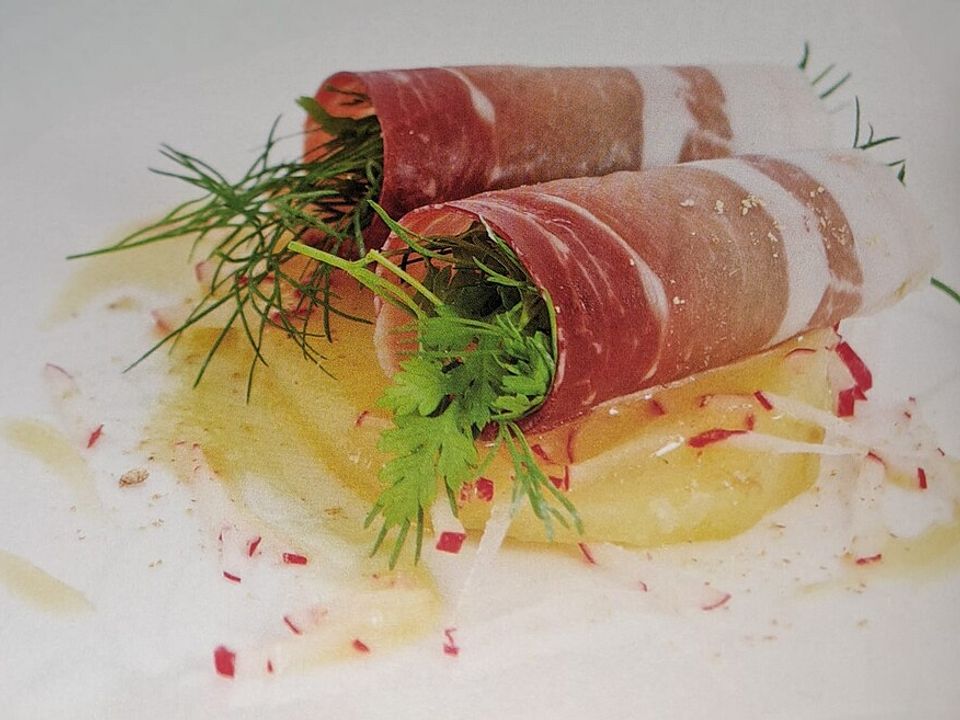 Kräuter-Speckröllchen auf Kartoffelsalat von nico_cassani13| Chefkoch
