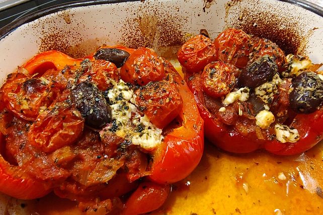 Gebratene Paprika mit Cherrytomaten, Feta und Oliven von madherb| Chefkoch