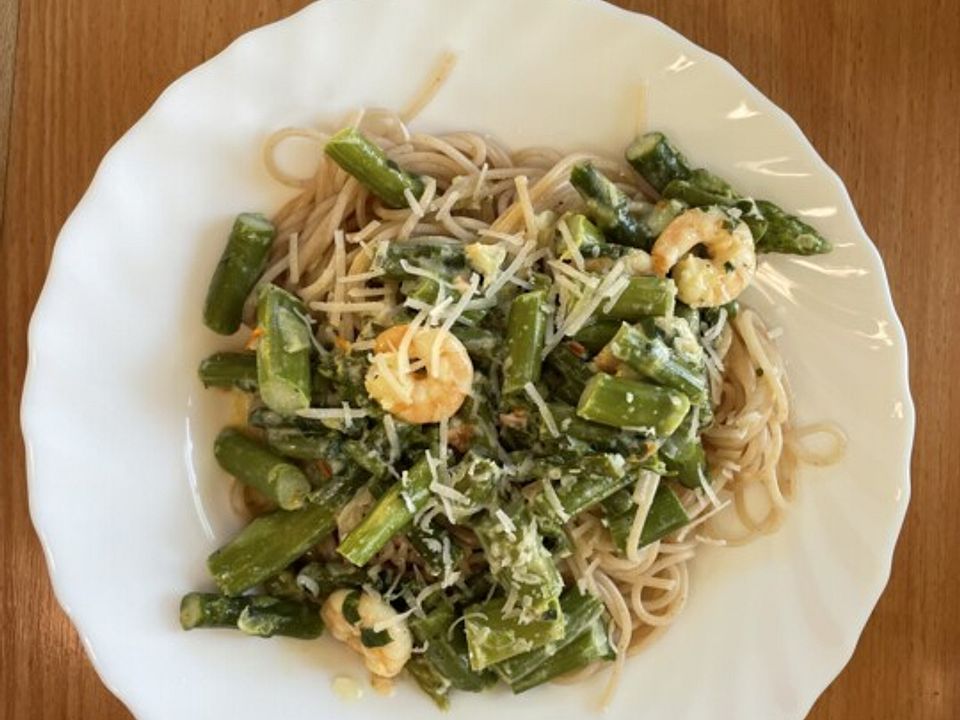 Spaghetti mit grünem Spargel und Garnelen von AnnaSophie18| Chefkoch