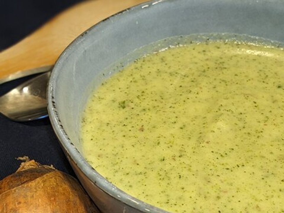 Zucchini-Suppe von hanna_koenen1| Chefkoch