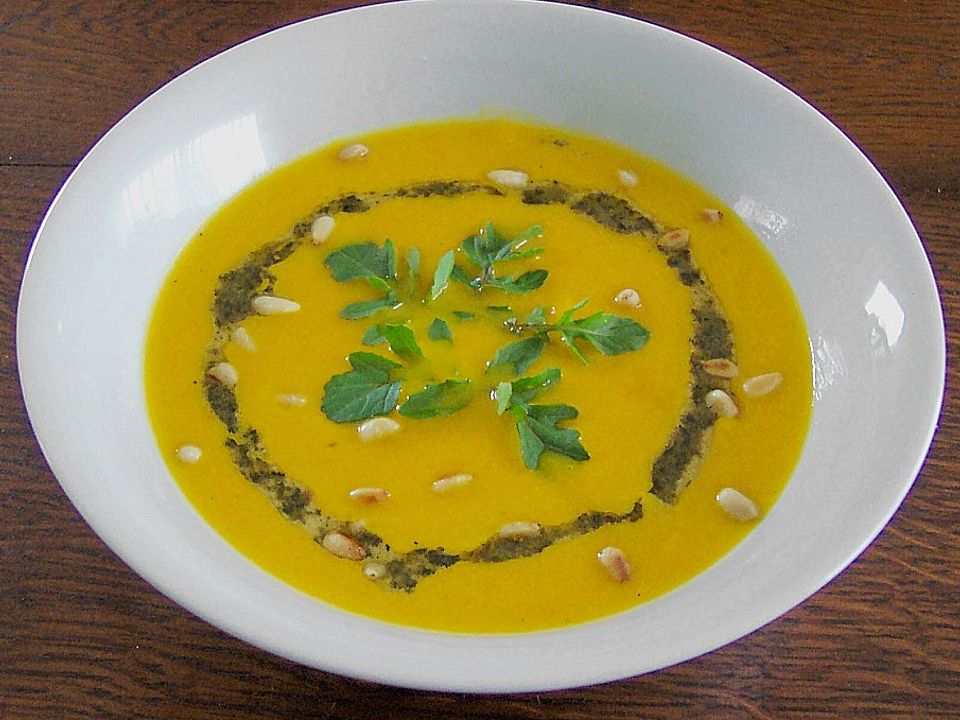 Karottensuppe mit Rucola - Pesto von cosymaus| Chefkoch