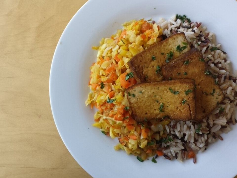 Wurzelgemüse mit buntem Reis und Tofu von zimtschneckal| Chefkoch