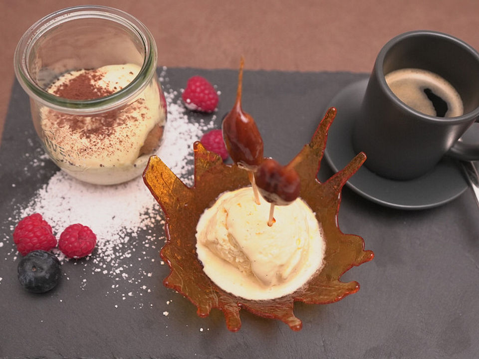 Italien im Glas - Tiramisu, Vanille-Amaretto-Nuss-Eis von ...