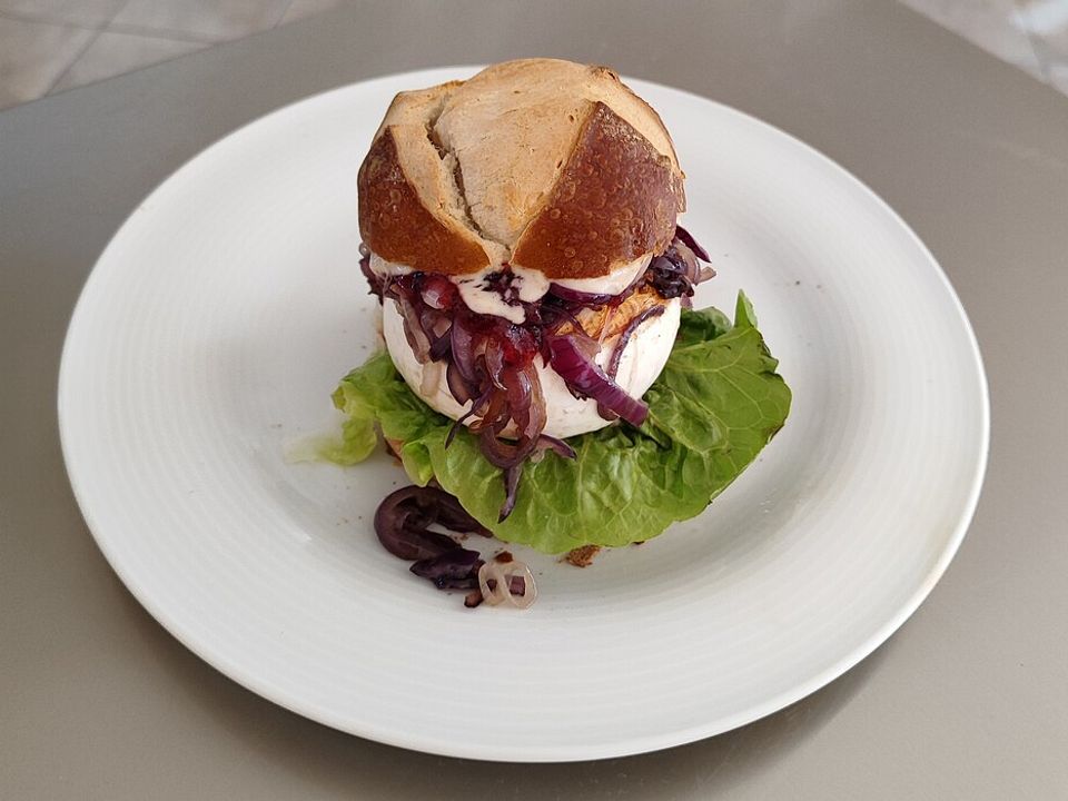 Laugenburger mit gebratenem Camembert von aahrens-74_1| Chefkoch Laugenburger mit gebratenem Camembert von aahrens-74_1| Chefkoch