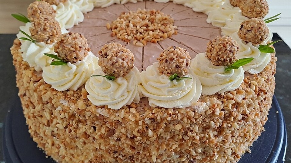 Giotto-Nuss-Torte von karinmue| Chefkoch