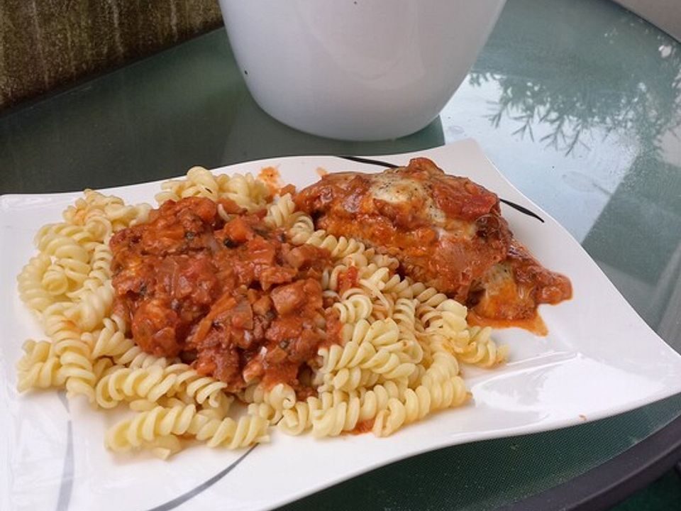 Gerollte Ofenschnitzel in Pancetta-Tomaten-Sahnesauce von ...