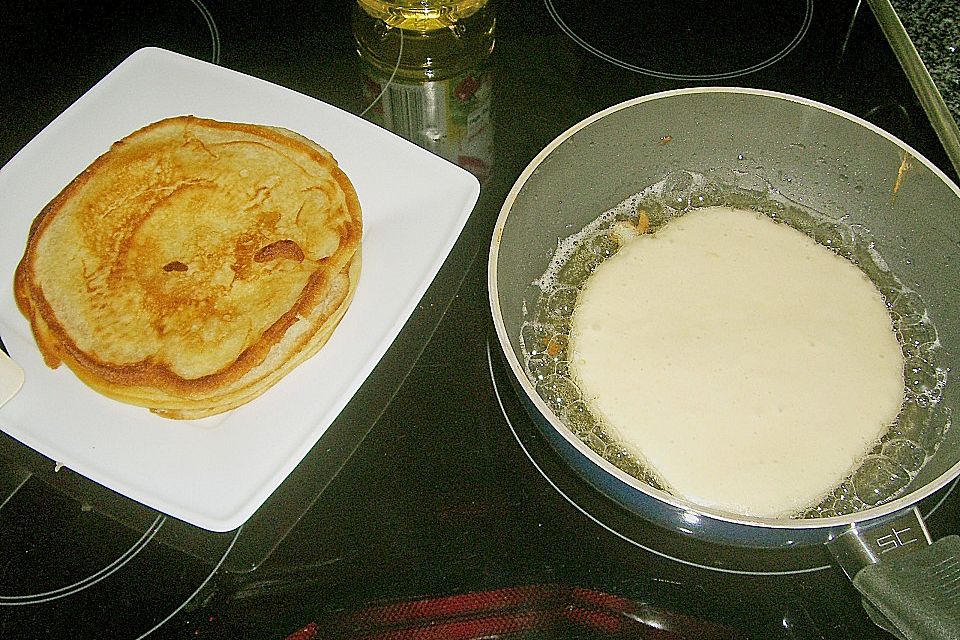 Amerikanische Buttermilch Pfannkuchen