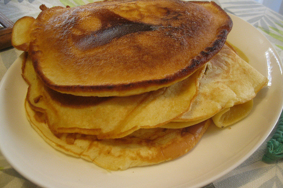 Amerikanische Buttermilch Pfannkuchen