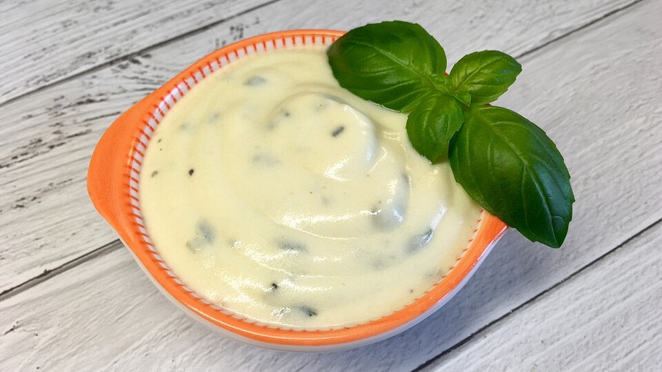 Salatdressing mit Joghurt und Crème fraîche von Mooreule