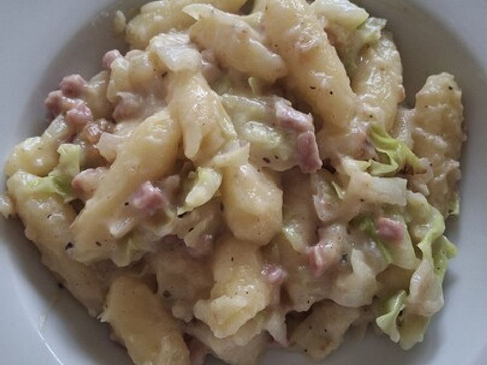 Schupfnudel-Spitzkohl-Topf von 2Grinsebacken| Chefkoch