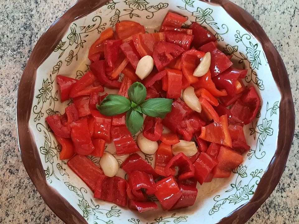 Lauwarmer Paprikasalat aus dem Ofen von 007krümeltiger| Chefkoch