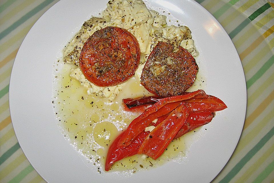 Schafskäse mit türkischem Spitzpaprika aus dem Backofen