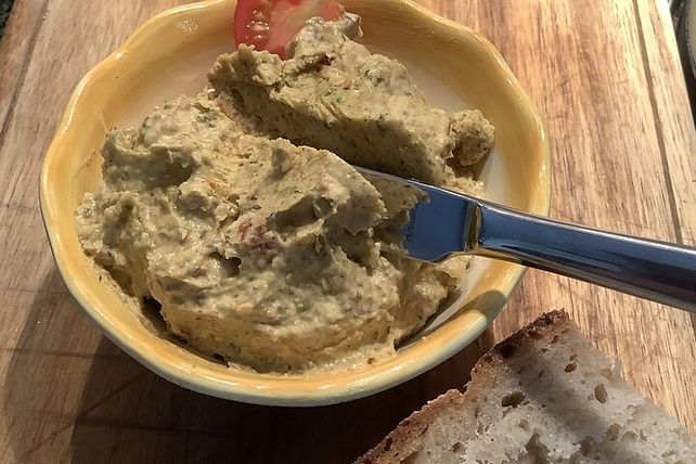 Pistazienbutter mit getrockneten Tomaten von Krobs| Chefkoch