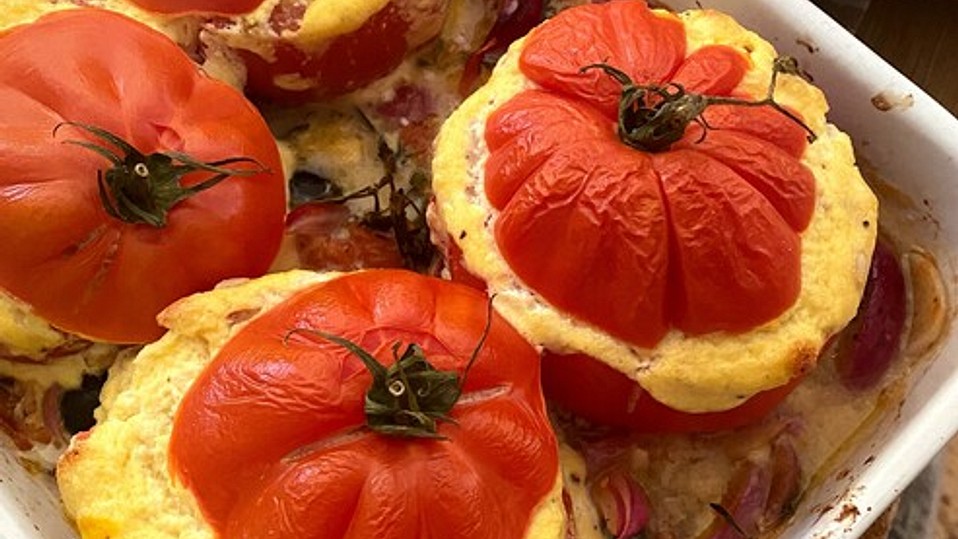 Gefüllte Tomaten mit Ricotta und Basilikum von BiniGuet Gefüllte Tomaten mit Ricotta und Basilikum von BiniGuet