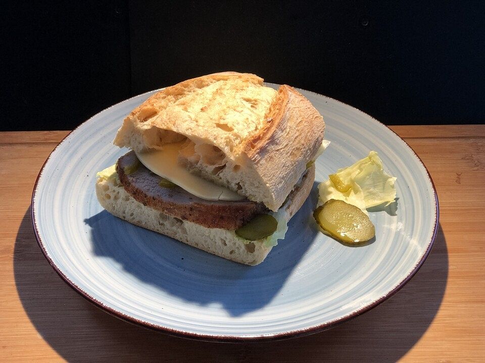 Ciabatta-Sandwich mit Schweinebraten und Jalapeños von SessM| Chefkoch