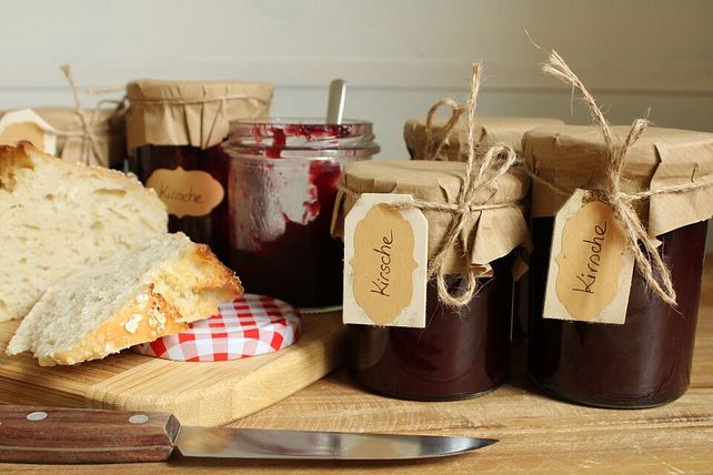 Kirschmarmelade mit Amaretto von Roland_Ulm| Chefkoch Kirschmarmelade mit Amaretto von Roland_Ulm| Chefkoch