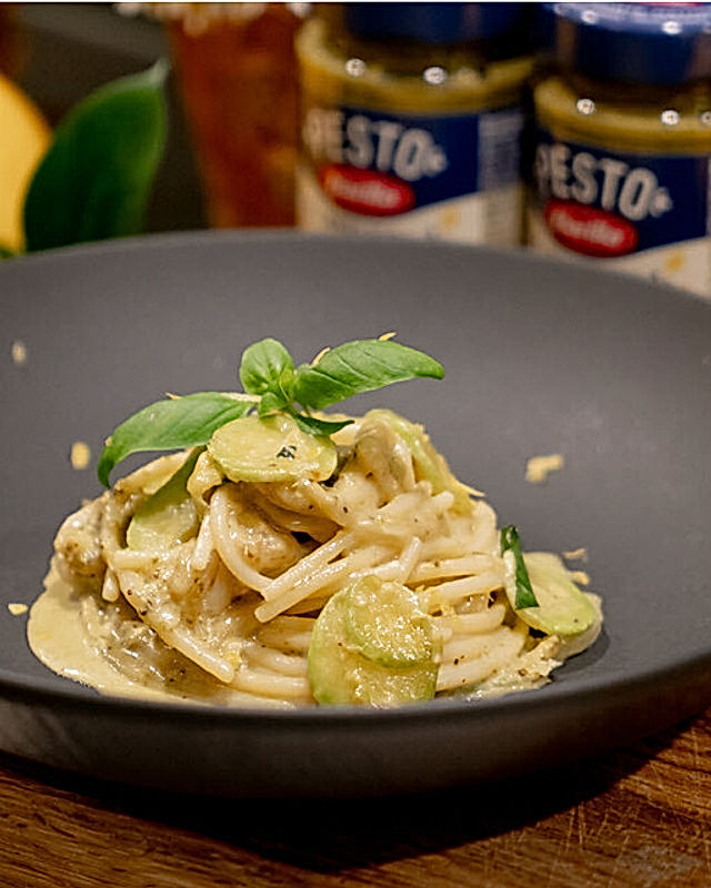 Spaghetti al Limone e Basilico