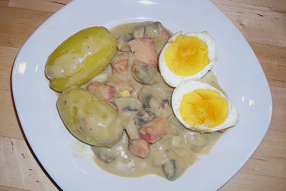 Eier in Lachs - Senf - Soße