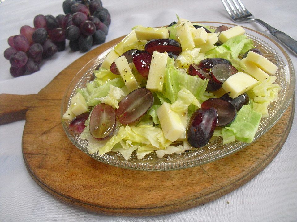 Käse - Trauben - Salat von ulkig | Chefkoch