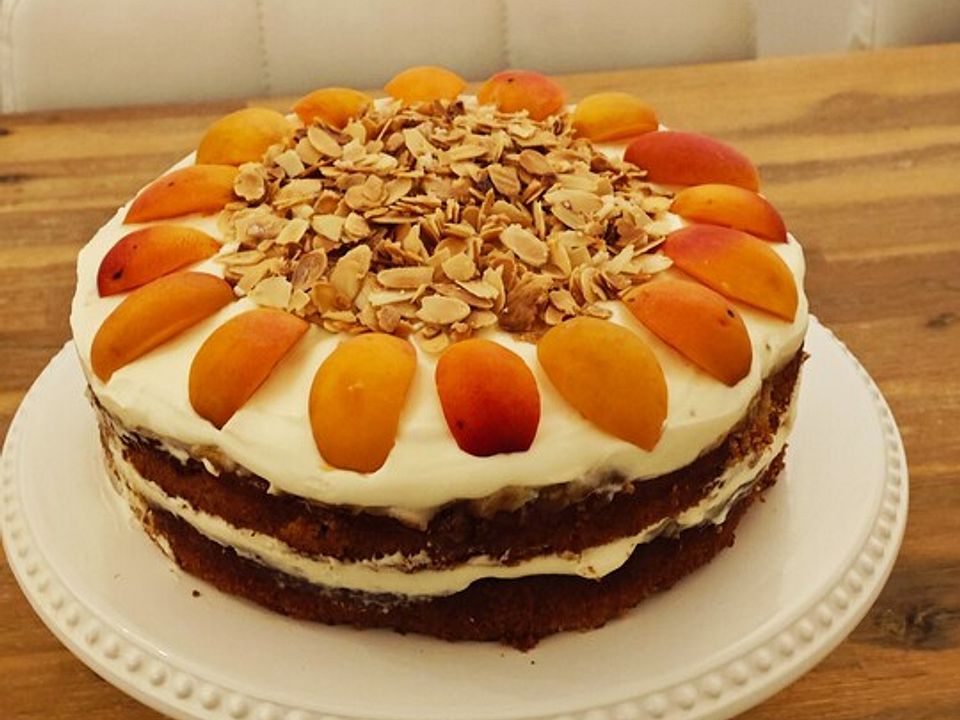 Aprikosen-Mandel-Marzipantorte von Trikolix| Chefkoch