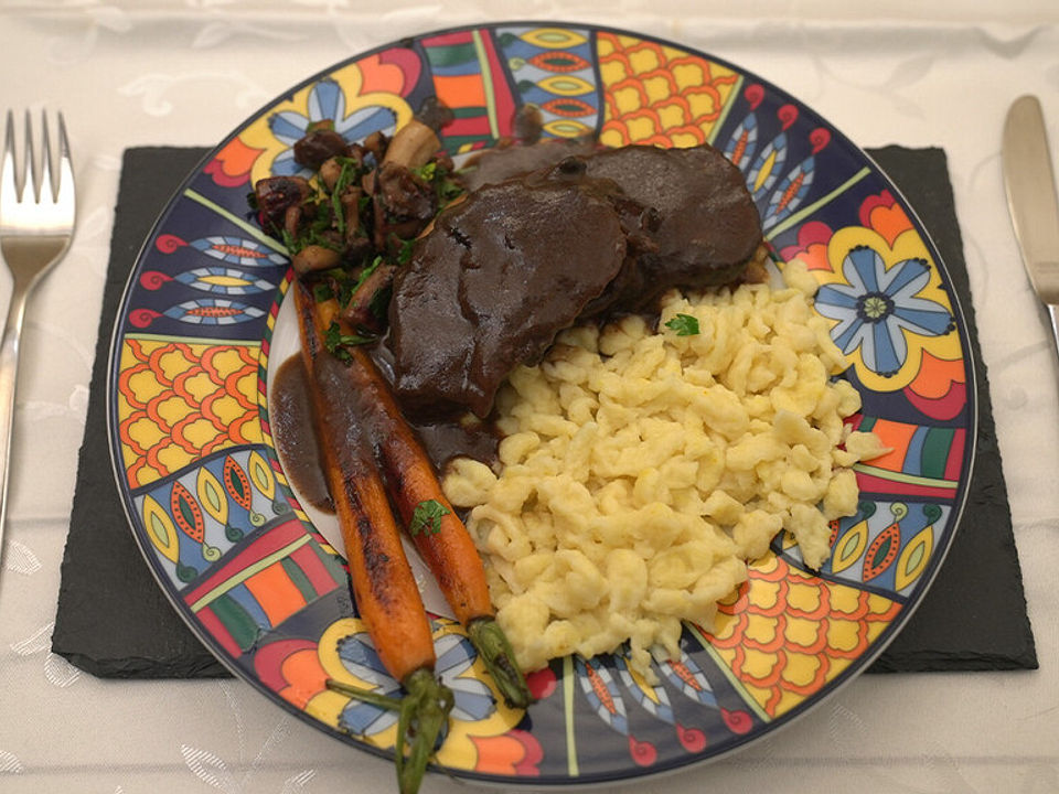 Ochsenbäckchen mit Quarkspätzle und Pilzragout von DasperfekteDinner ...