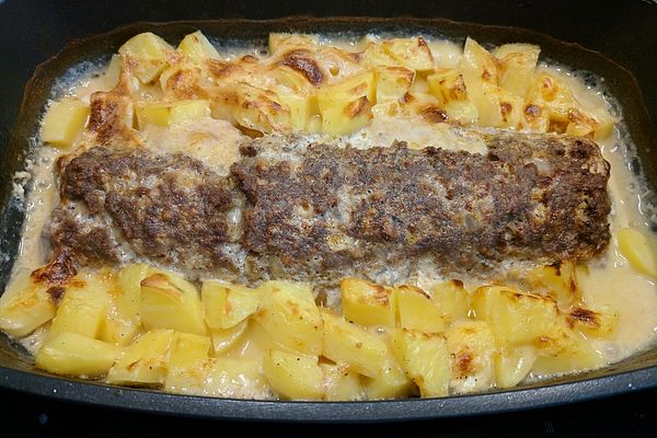 Römertopf - Kräuterhackroulade mit Sahnekartoffeln von murri | Chefkoch