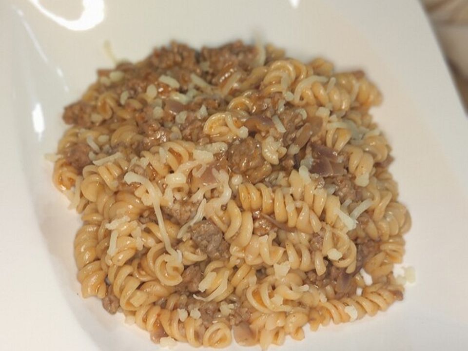 Nudeln in würziger Tomatensoße von Be_Kochen| Chefkoch