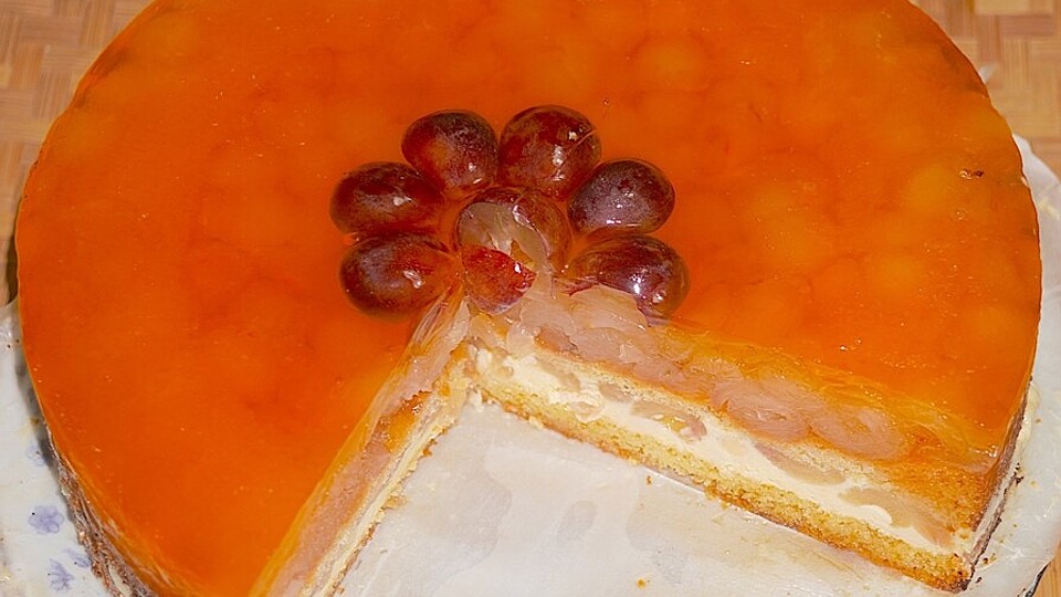 Geeiste Longan-Sahne-Torte - Kue Tar Es dengan Lengkeng dan Krim Susu ...