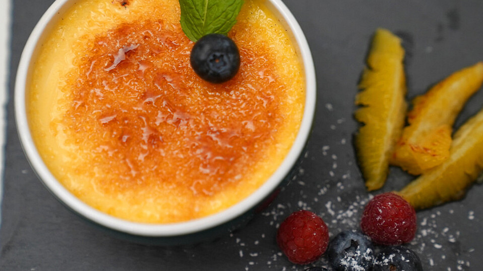 Orangen Crème Brûlée mit marinierten Orangenfilets von DasperfekteDinner