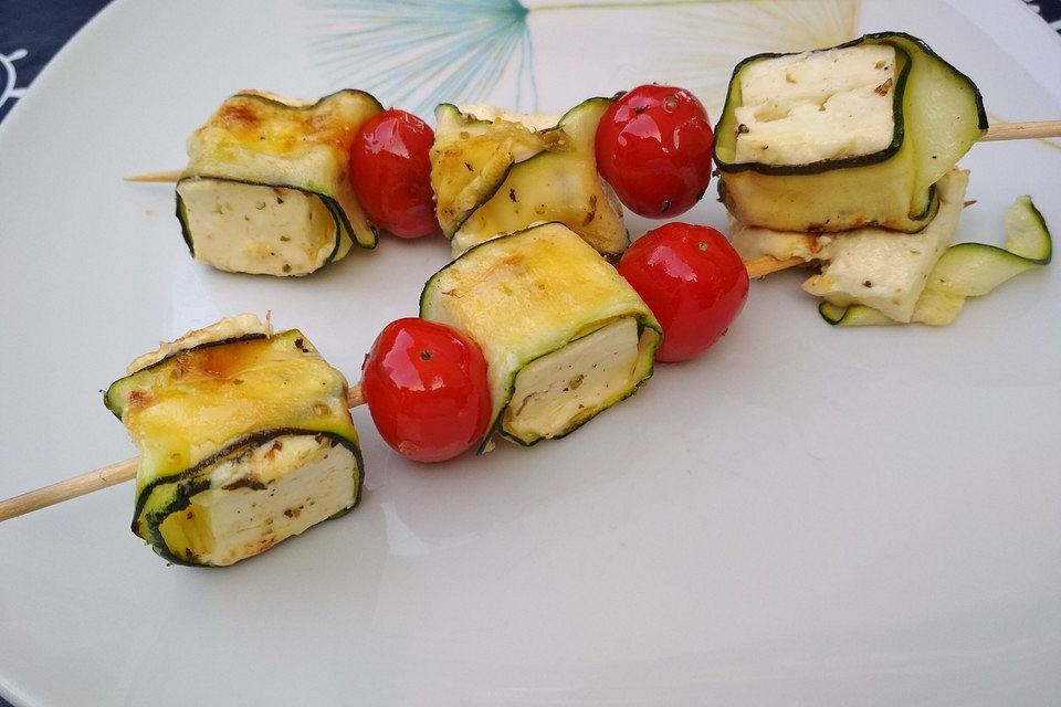 Zucchini-Käse-Spieße