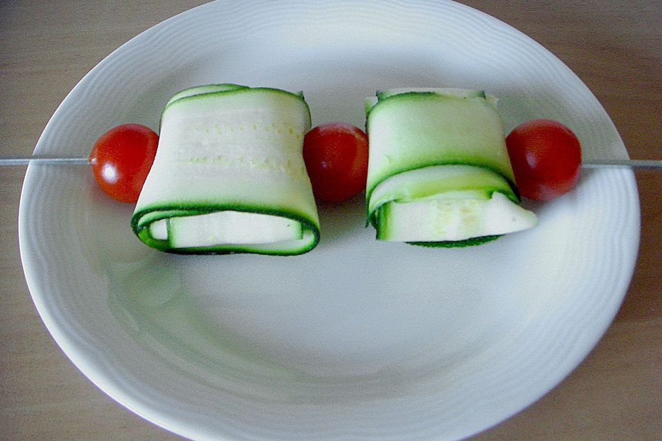 Zucchini-Käse-Spieße