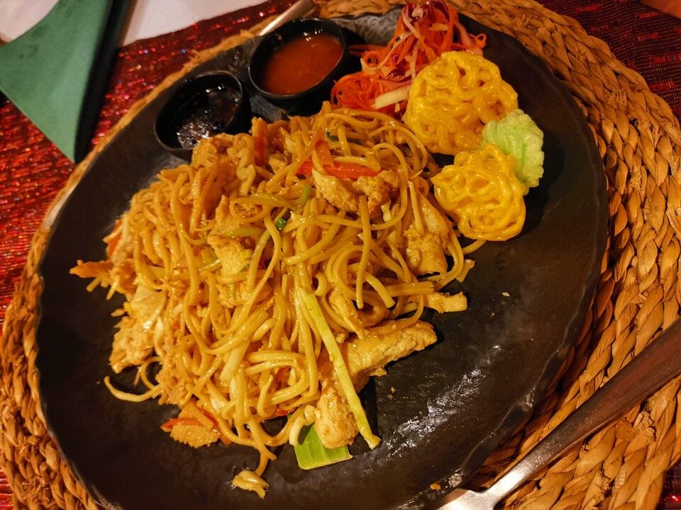 Schnelles, vegetarisches Pad Thai von superfinkli| Chefkoch