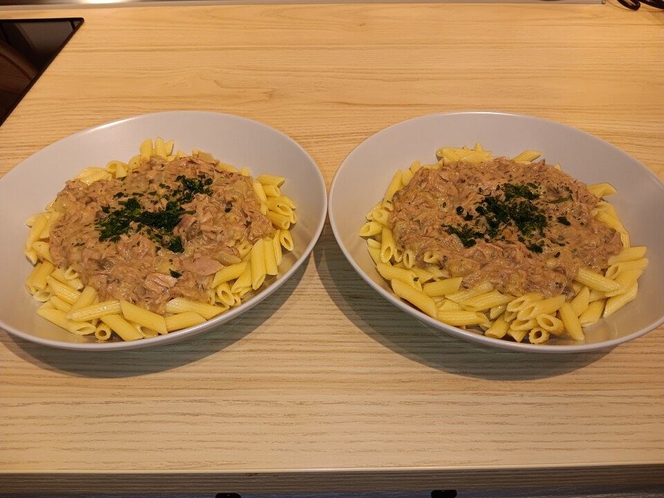 Nudeln mit Thunfisch-Kräutersauce von Alex-Alexander| Chefkoch