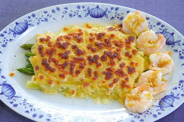 Überbackener grüner Spargel mit Garnelen von dieter_sedlaczek| Chefkoch