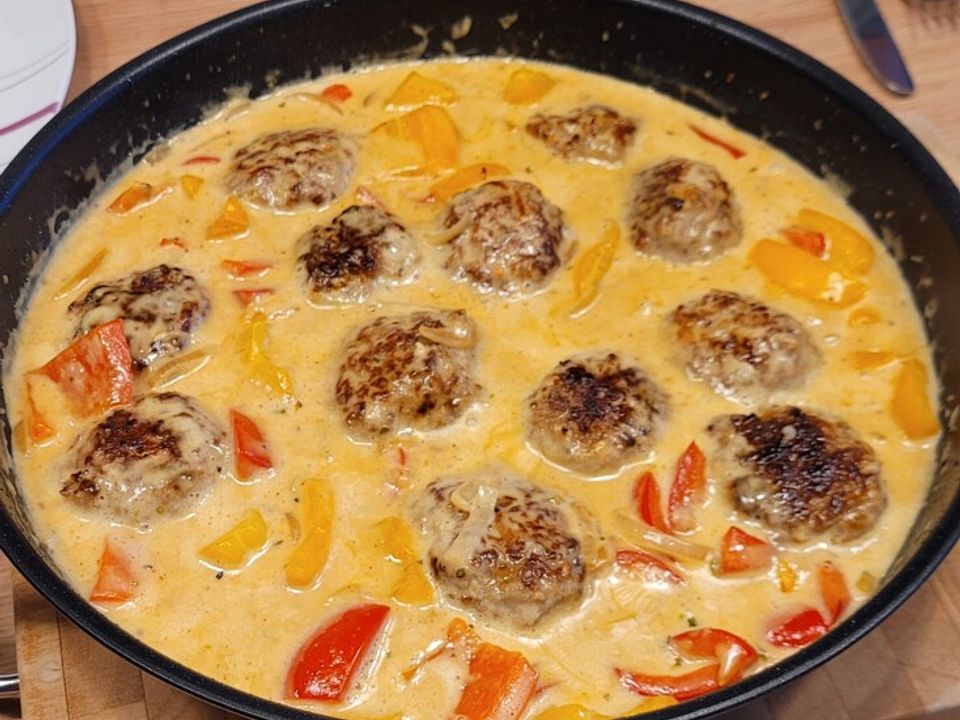 Hackbällchen in Paprika-Sahnesauce von sascha_hame| Chefkoch