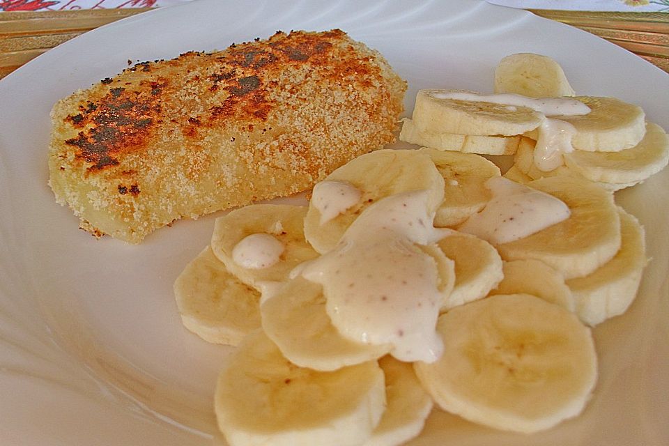 Süße Schnitzel mit Bananen - Kartoffelsalat