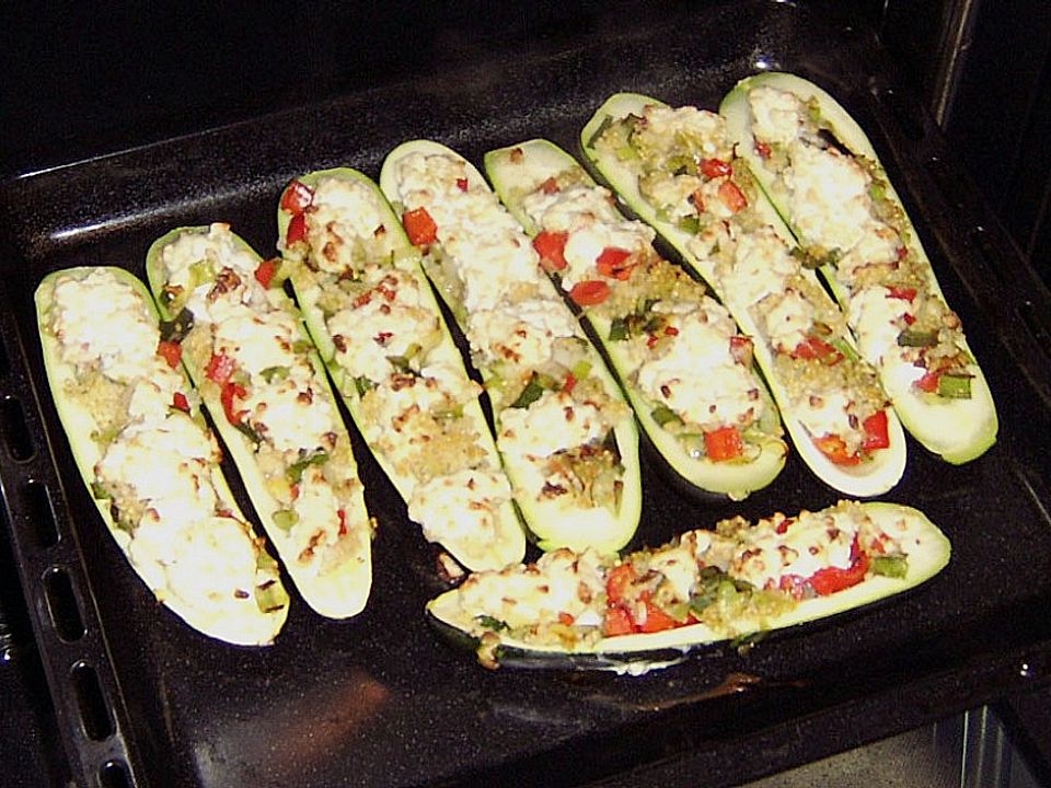 Zucchini mit Hirse - Paprikafüllung von lobloch4| Chefkoch