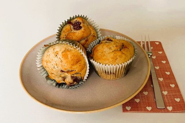 Vegane Kirschmuffins mit Bananen von Kleckerer| Chefkoch Vegane Kirschmuffins mit Bananen von Kleckerer| Chefkoch