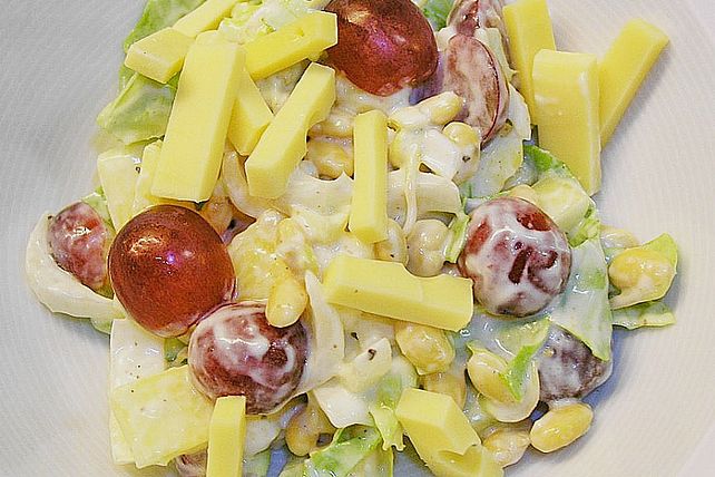 Sprossen - Käse - Obst Salat von danibaerchen| Chefkoch