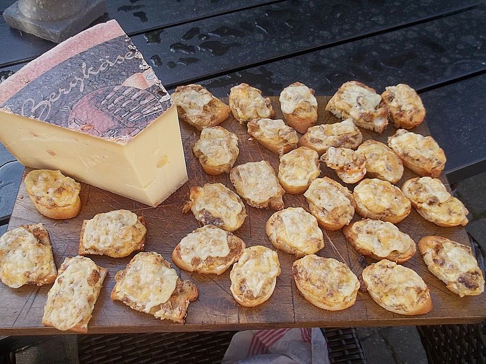 Gratinierte Käse - Crostinis von anmawu| Chefkoch