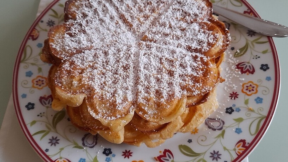 Sahnewaffeln von Anaid55| Chefkoch Sahnewaffeln von Anaid55| Chefkoch