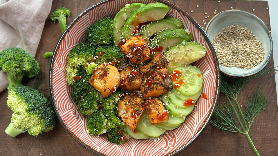 High-Protein-Lachs-Bowl-aus-dem-Airfryer