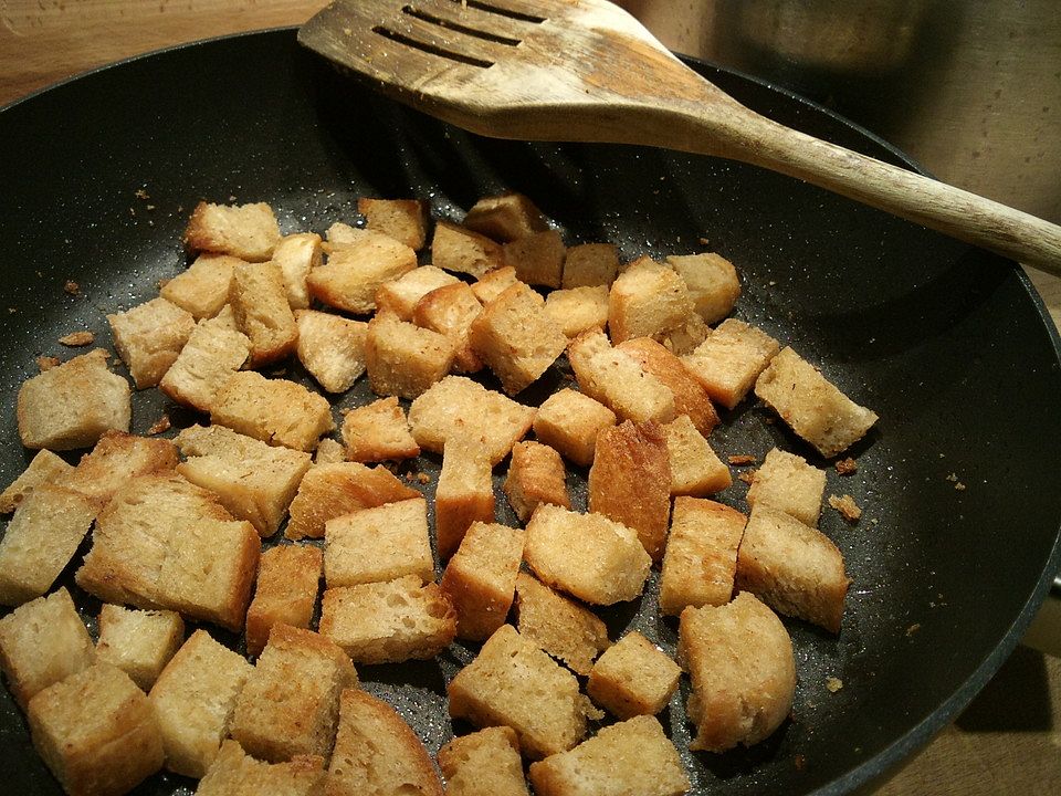 Croutons für Salate oder Cremesuppen von anika2805 | Chefkoch