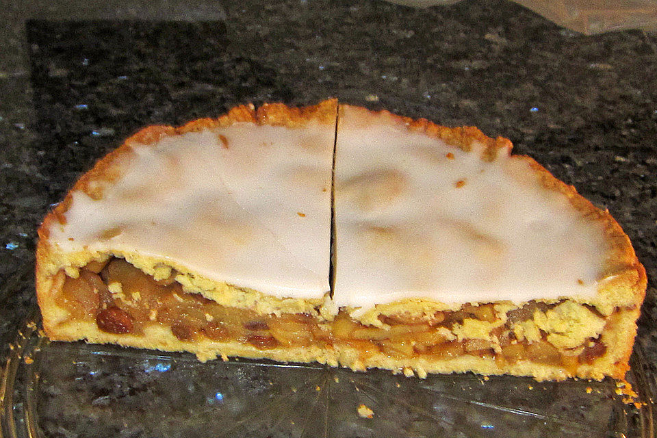 Gedeckter Apfelkuchen