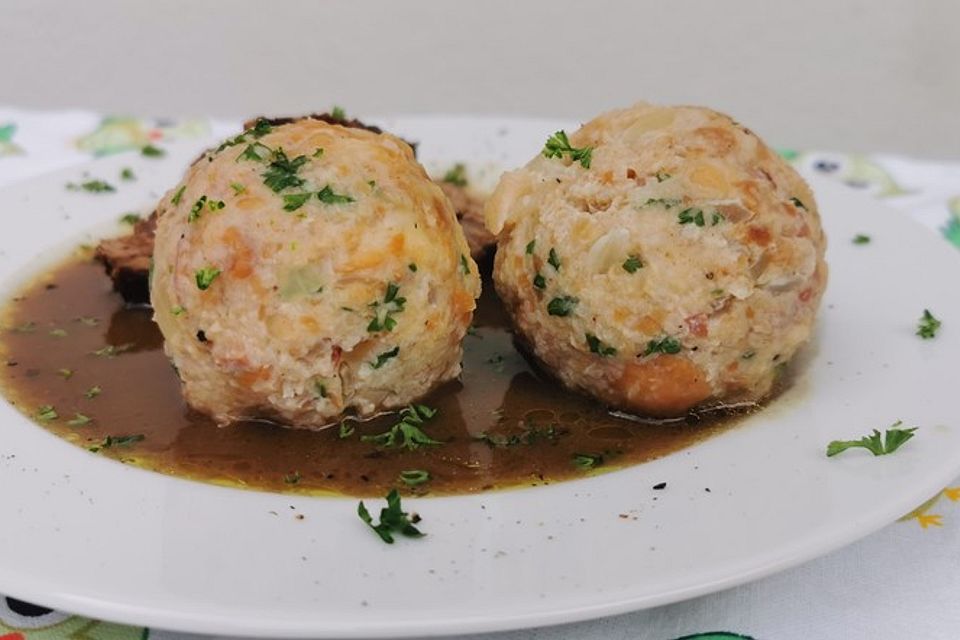 Südtiroler Speckknödel