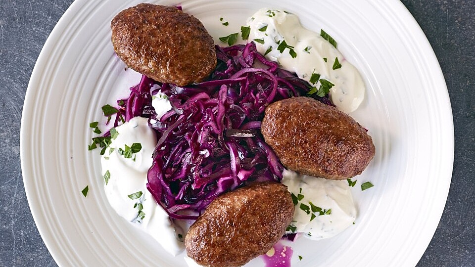 Sonntagsbraten mit Rotkohl