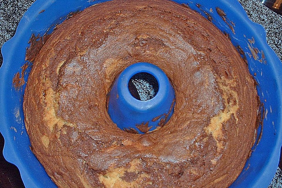 Marmorkuchen im Gugelhupf Marmorkuchen im Gugelhupf