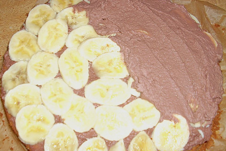 Banana-Split-Torte