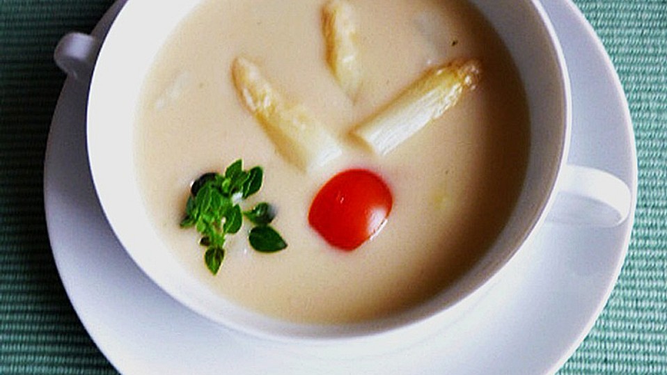 Feine Spargelcremesuppe von inalina Feine Spargelcremesuppe von inalina