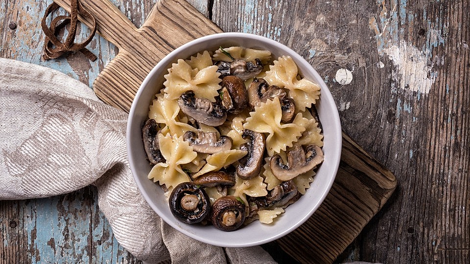 Farfalle mit Champignons von bettina_uphus